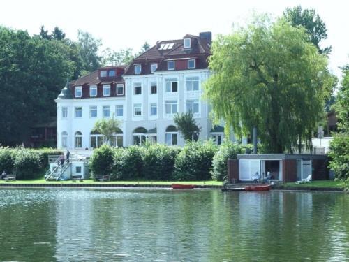 See Schlosshotel Am Kellersee オイティン エクステリア 写真